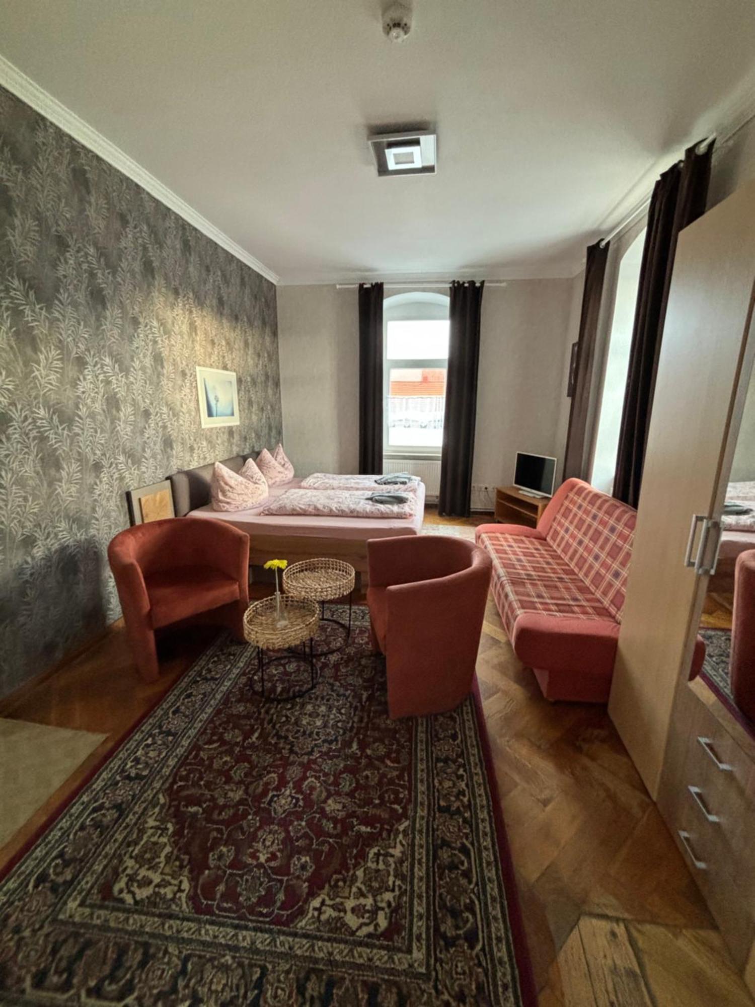 Halle  Pension Gutshaus מראה חיצוני תמונה